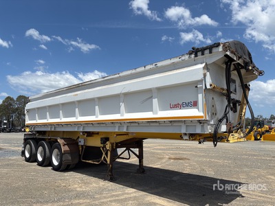2011 Lusty EMS 9 m Tri/A Side Dump Trailer