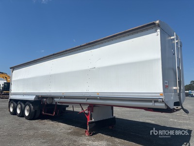 1999 Tefco 12.3 m Tri/A End Dump Trailer