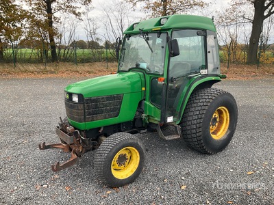 2000 John Deere 4600 Ciągnik 4WD