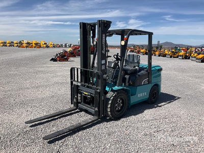 2025 BAO LI KB35 7700 lb Pneumatic Tire Montacargas (Sin Usar) / Forklift (Unused)