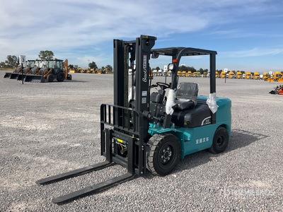 2025 BAO LI KB35 7700 lb Pneumatic Tire Montacargas (Sin Usar) / Forklift (Unused)