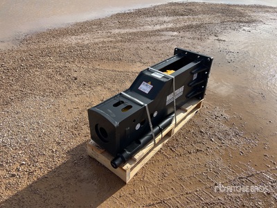 2025 Mustang HM550 Hydraulic Breaker (Unused)