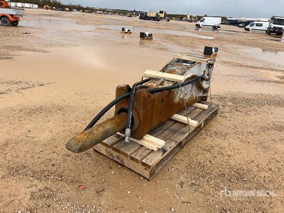 2016 Furukawa FXJ275 كسارة هيدروليكية