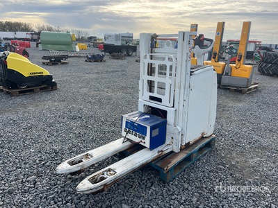 2020 Fenwick-Linde D10 1200 kg Electric Electric Pallet Jack