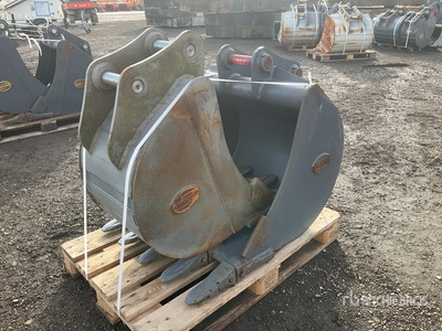 Strickland Excavator Bucket - Fits TB260