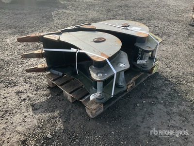 Strickland 18 in Excavator Bucket - Fits TB260