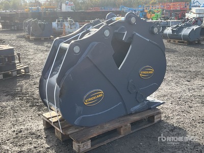 Strickland Excavator Bucket - Fits Cat 305