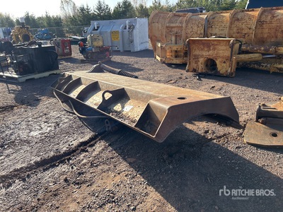 WBM 144 in Schneeflügel für Motorgrader - Fits Volvo G940