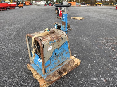 2010 Weber CR8 CCD Vibratory Plate Compactor