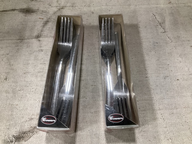 (229) Winco 0082-05 Windsor Dinner Forks