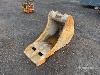 600 mm Excavator Bucket - Fits 13 Ton