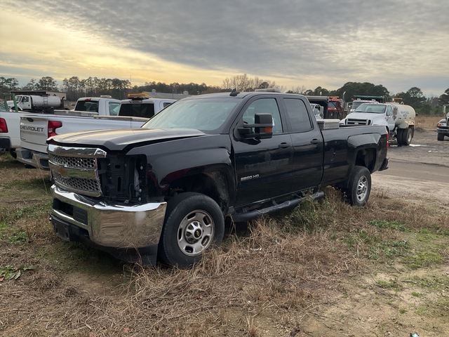 2019 Chevrolet 2500 4x2 Crew Cab Pickup (Inoperable) 2019 Chevrolet 2500 4x2 Crew Cab Pickup (Inoperable)