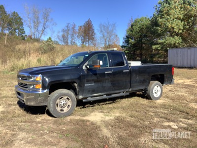 2017 Chevrolet 2500 4x2 Crew Cab Pickup