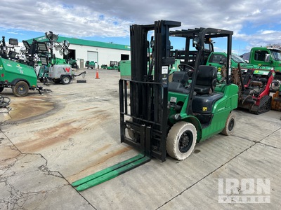 2014 Mitsubishi FG25NGLP 4300 lb 4x2 Rough Terrain Forklift