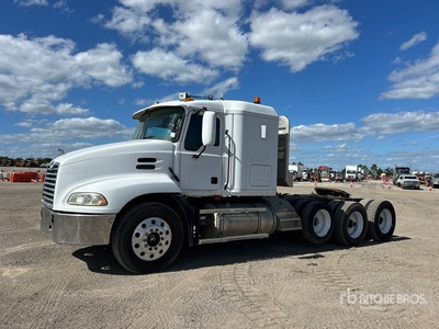 2006 Mack CXN613 Vision 8x4 Tri/A Sleeper Truck Tractor