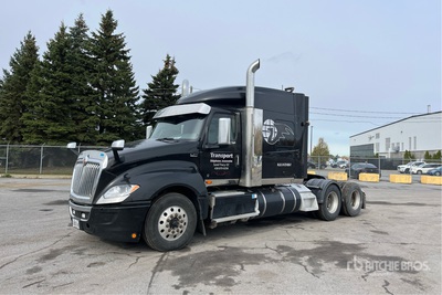 2019 International LT625 6x4 Cabina con cuccetta per trattore stradale
