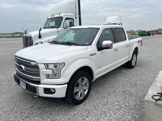 2017 Ford F-150 Platinum 4x4 Crew Cab Pickup 2017 Ford F-150 Platinum 4x4 Crew Cab Pickup