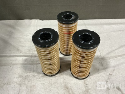 (83) Cat 1R-0756 Fuel Filters