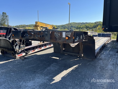 2011 Landoll 40000 lb T/A Removable Gooseneck Tieflader