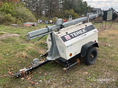 2014 Terex RL4 6 kW Torre faro