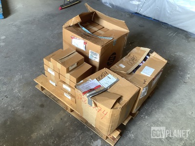 (108) Assorted Flags