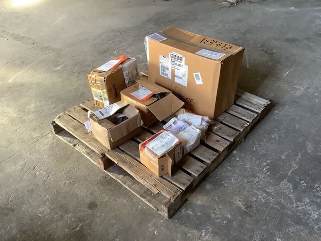 (1) Jack Pump Assembly, (2) Marine Navigational Lights & Assorted Items