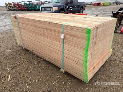 Quantity of (50) 5/8" 4x8 CSP/DFP No Stamp Plywood تركيبات الإضاءة (Unused)
