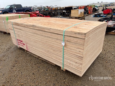 Quantity of (80) 3/8" 4x8 CSP/DFP No Stamp Plywood تركيبات الإضاءة (Unused)