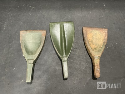 (3) Distal Femoral Nails