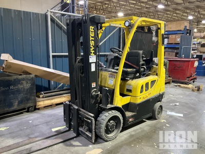 Hyster S50FT 4500 lb Cushion Tire フォークリフト (Inoperable)