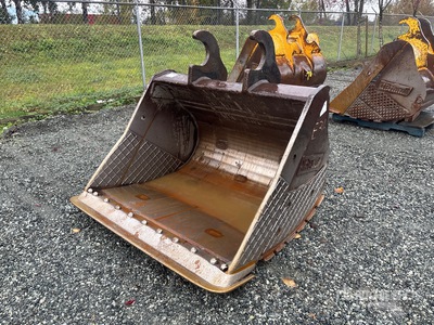Brandt 57 in Cleanup Excavator Bucket