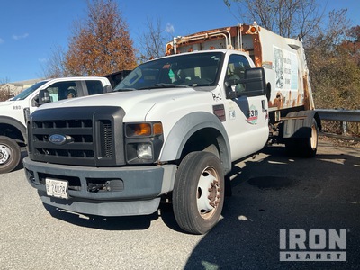 2008 Ford F-550 XL 4x4 Rear Loader Camión recolector de residuos
