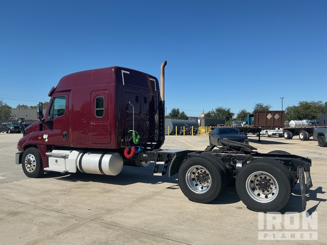 CAMIóN CAMAROTE 2016 FREIGHTLINER