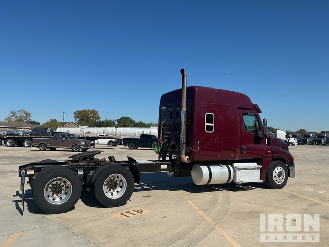 CAMIóN CAMAROTE 2016 FREIGHTLINER