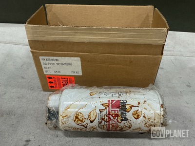 (16) Fleetguard FS20022 Fuel Filters