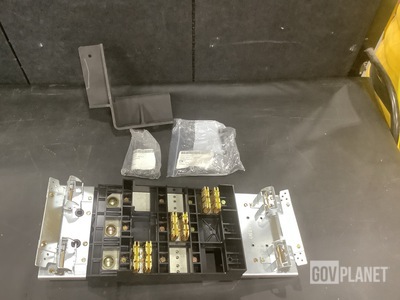 (18) Mounting Brackets, (46) Flange Screws, (1) Module & Assorted Items