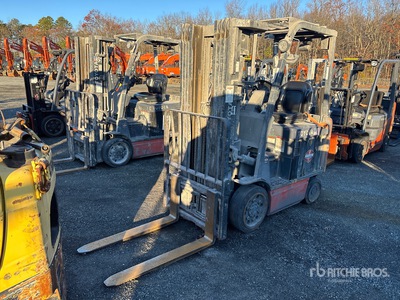 2014 Toyota 8FBCU25 4030 lb Chariot Élévateur Électrique