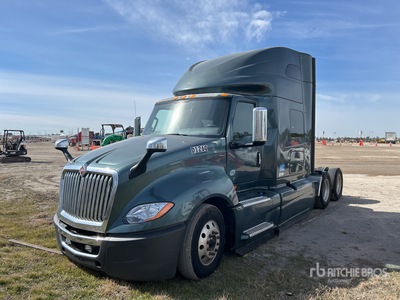 2019 International LT625 6x4 Cabeza Tractora Cabina Dormitorio