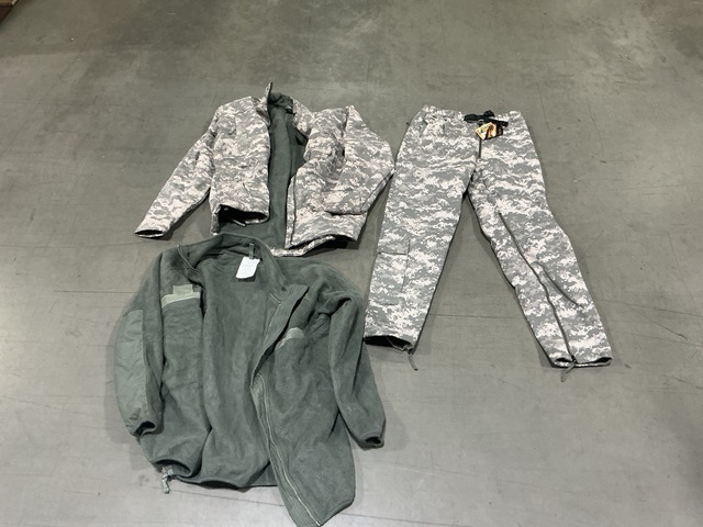 (1) Pair of Pants, (4) Extreme Cold Weather Parka Liners & Assorted Items