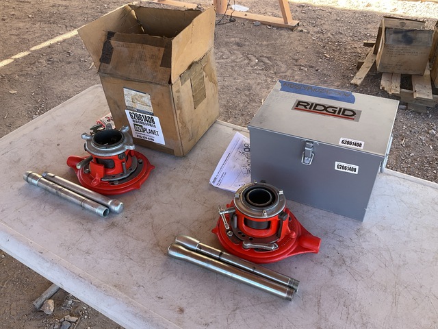 (2) Ridgid Ratchet Threaders