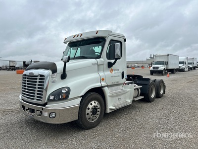 2016 Freightliner Cascadia 125 6x4 Cabeza Tractora Cabina Corta