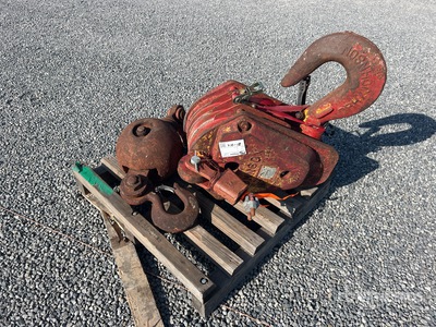 P & H 40 ton 4 Sheave Hook Block