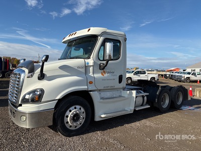 2016 Freightliner Cascadia 125 6x4 Cabeza Tractora Cabina Corta