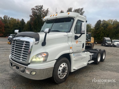 2016 Freightliner Cascadia 125 6x4 T/A Day Cab Truck Tractor