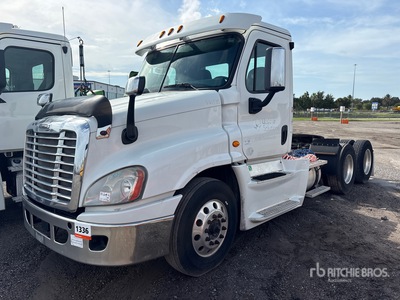 2016 Freightliner Cascadia 125 Cabeza Tractora Cabina Corta