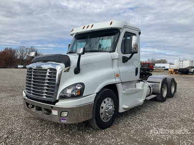 2016 Freightliner Cascadia 125 6x4 Cabeza Tractora Cabina Corta