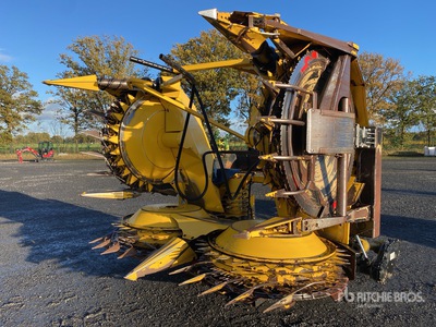 2008 New Holland FI450 Tête de faucheuse