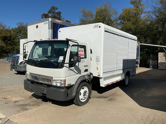 2010 International CF600 4x2 6 Bay Beverage Truck (Inoperable) 2010 International CF600 4x2 6 Bay Beverage Truck (Inoperable)