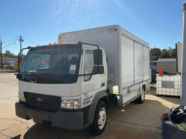 2009 Ford LCF 4x2 6 Bay Beverage Truck (Inoperable)