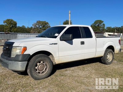 2014 Ford F150 XL 4x2 Extended Cab Pickup